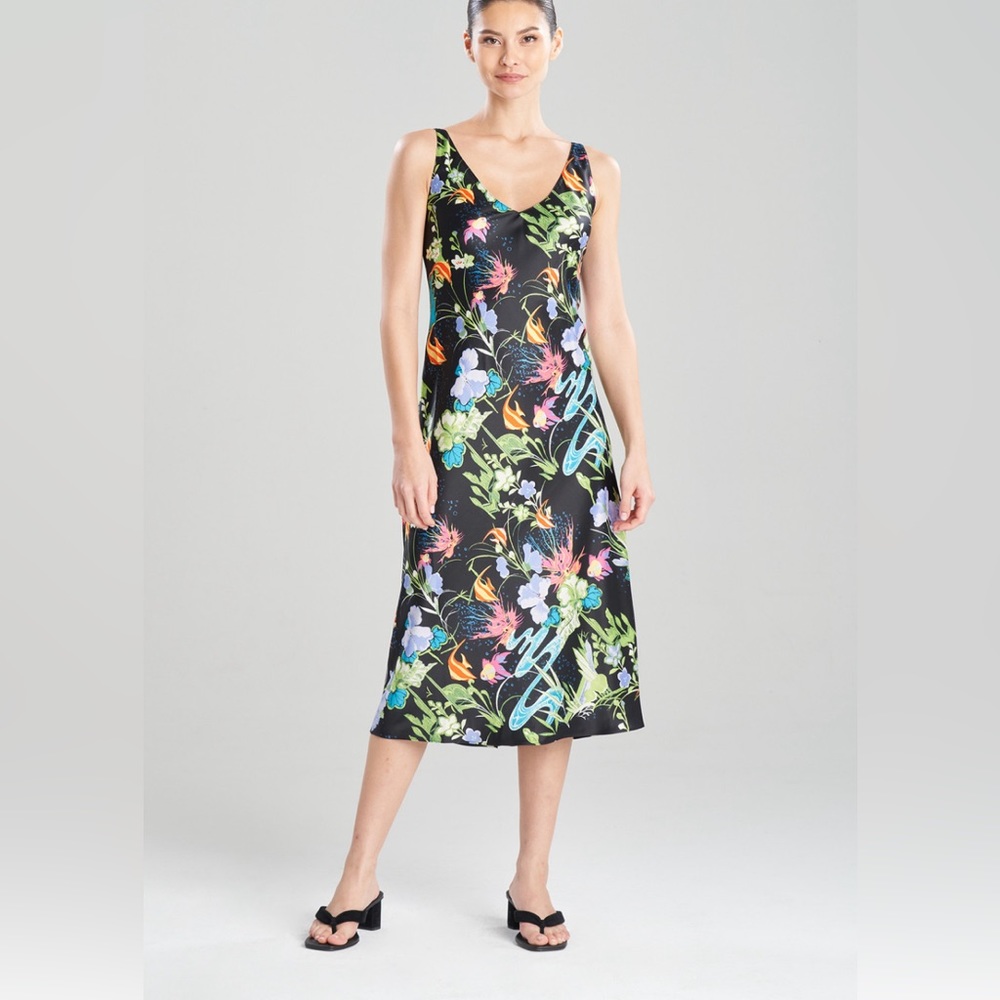 🔥🔥🔥 Natori Lotus Pond Gown